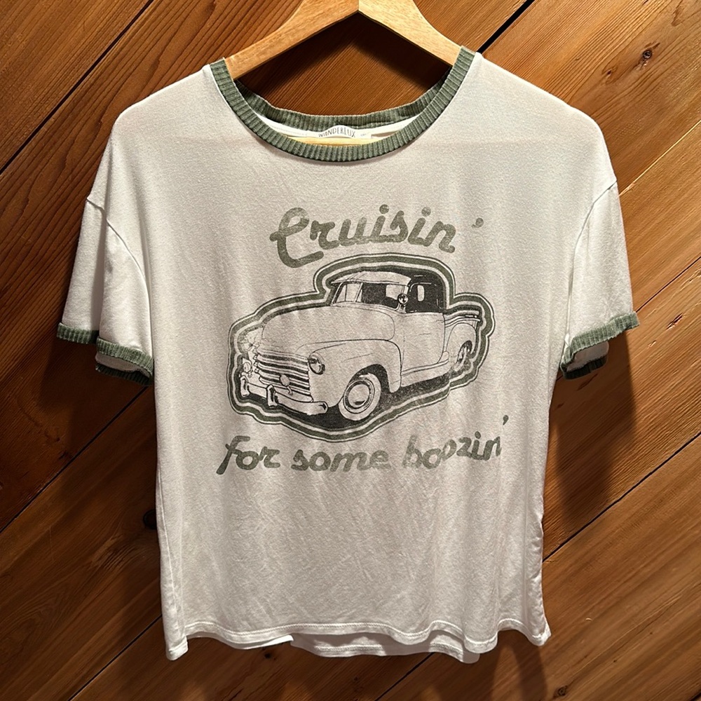 Wanderlux tee